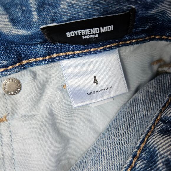 New Express Boyfriend Midi Mid Rise Distressed Drop Hem Denim Shorts Size 4 - Picture 9 of 16